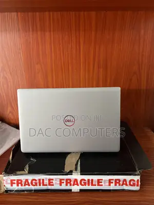 New Laptop Dell Latitude 5550 8GB Intel Core i5 SSD 256GB