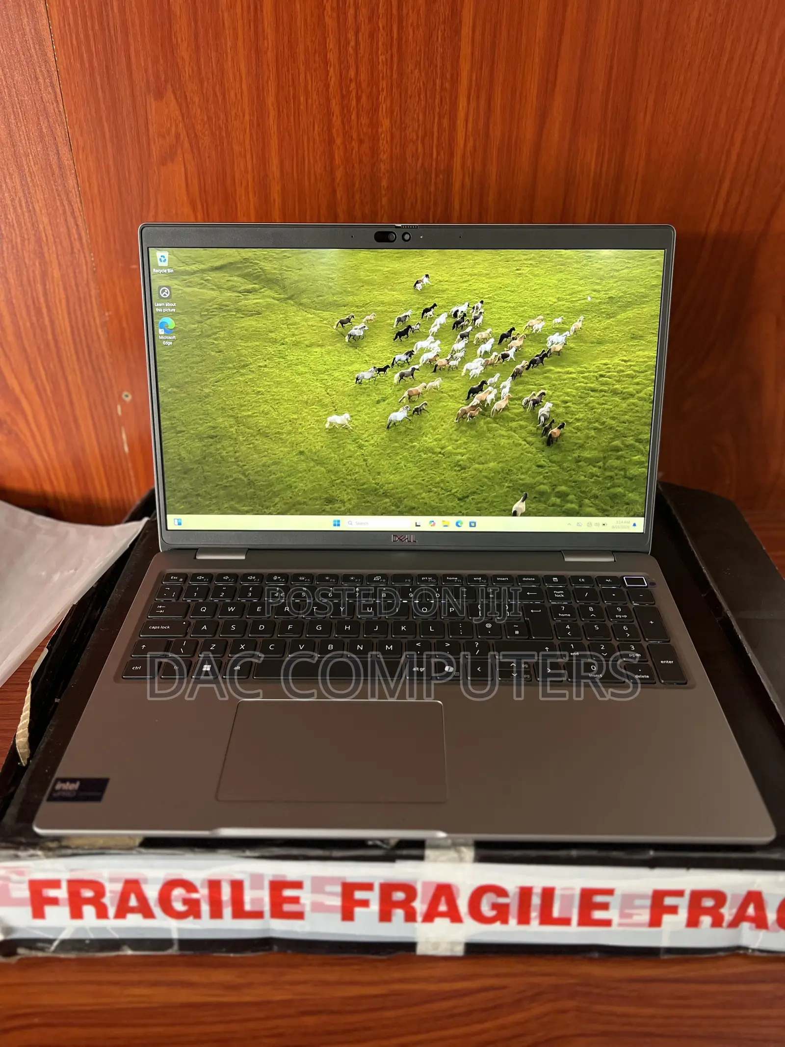 New Laptop Dell Latitude 5550 8GB Intel Core i5 SSD 256GB