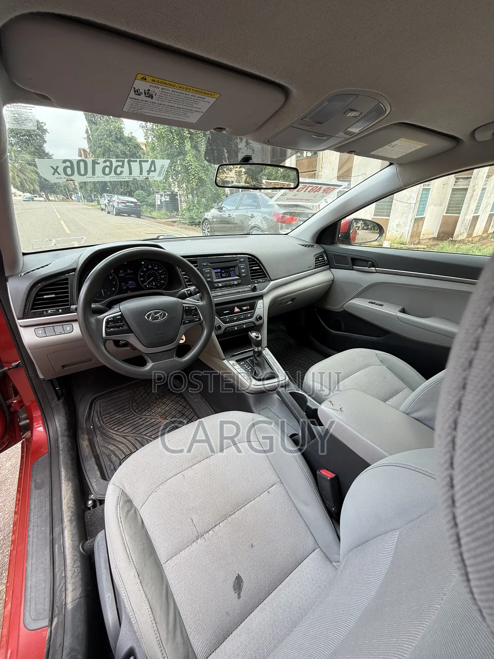 Hyundai Elantra SE Sedan FWD (2.0L 4cyl 6M) 2017 Red