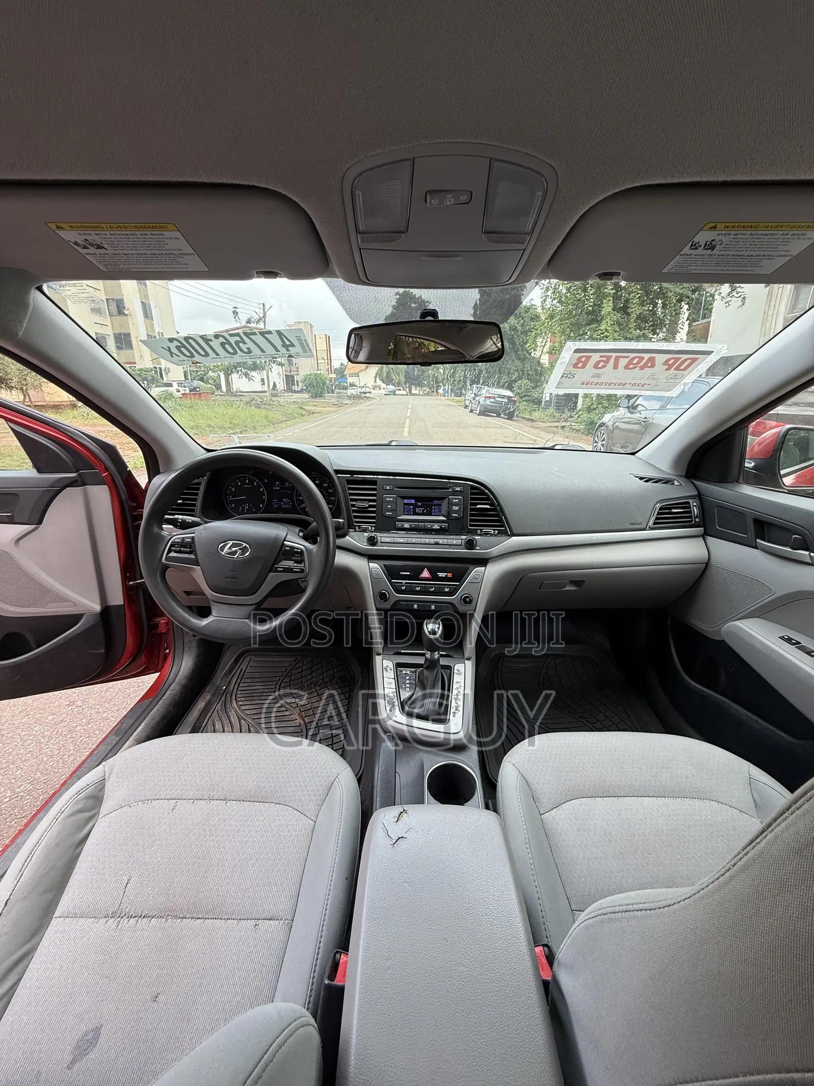 Hyundai Elantra SE Sedan FWD (2.0L 4cyl 6M) 2017 Red