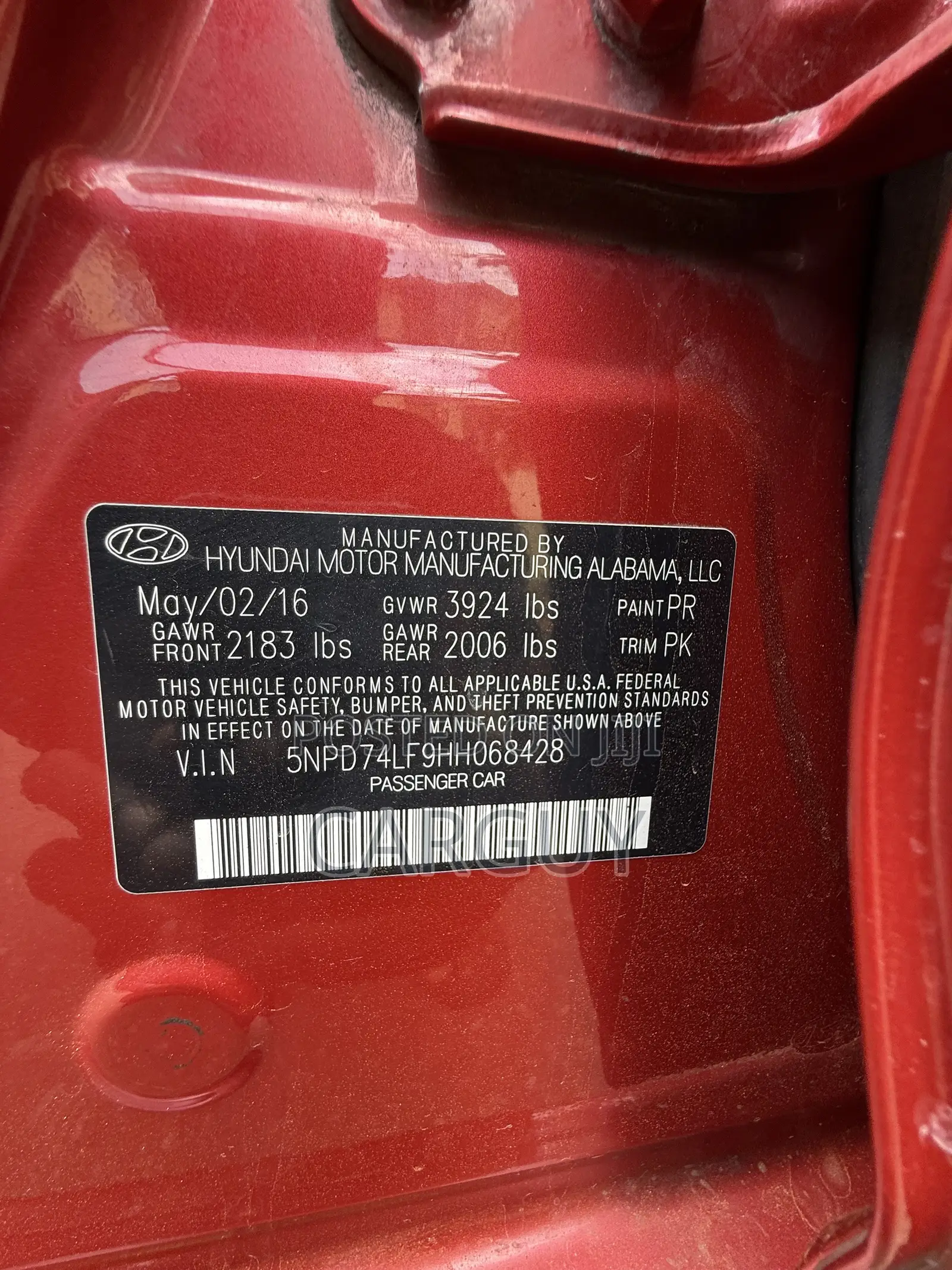 Hyundai Elantra SE Sedan FWD (2.0L 4cyl 6M) 2017 Red