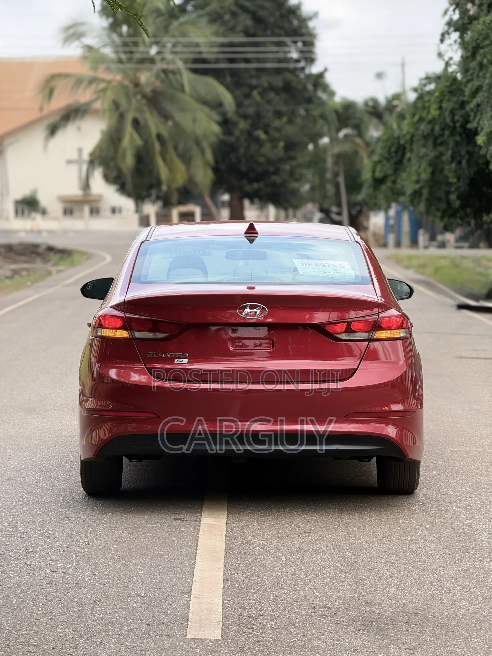 Hyundai Elantra SE Sedan FWD (2.0L 4cyl 6M) 2017 Red