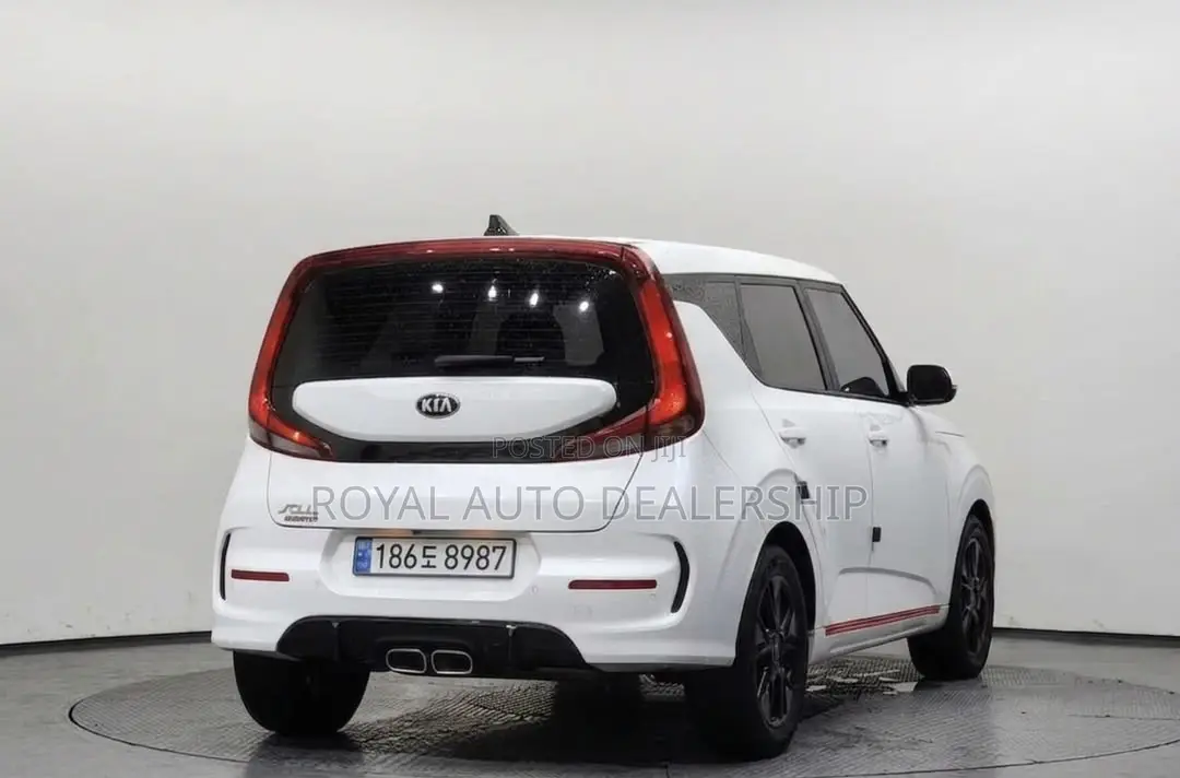 Kia Soul Base Hatchback 2019 White