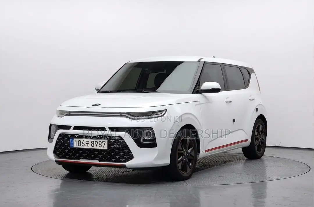 Kia Soul Base Hatchback 2019 White