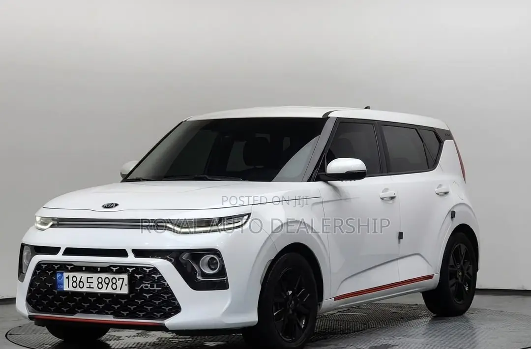 Kia Soul Base Hatchback 2019 White