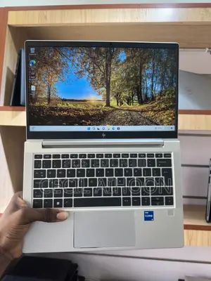 Laptop HP EliteBook 645 G9 16GB Intel Core i5 SSD 256GB