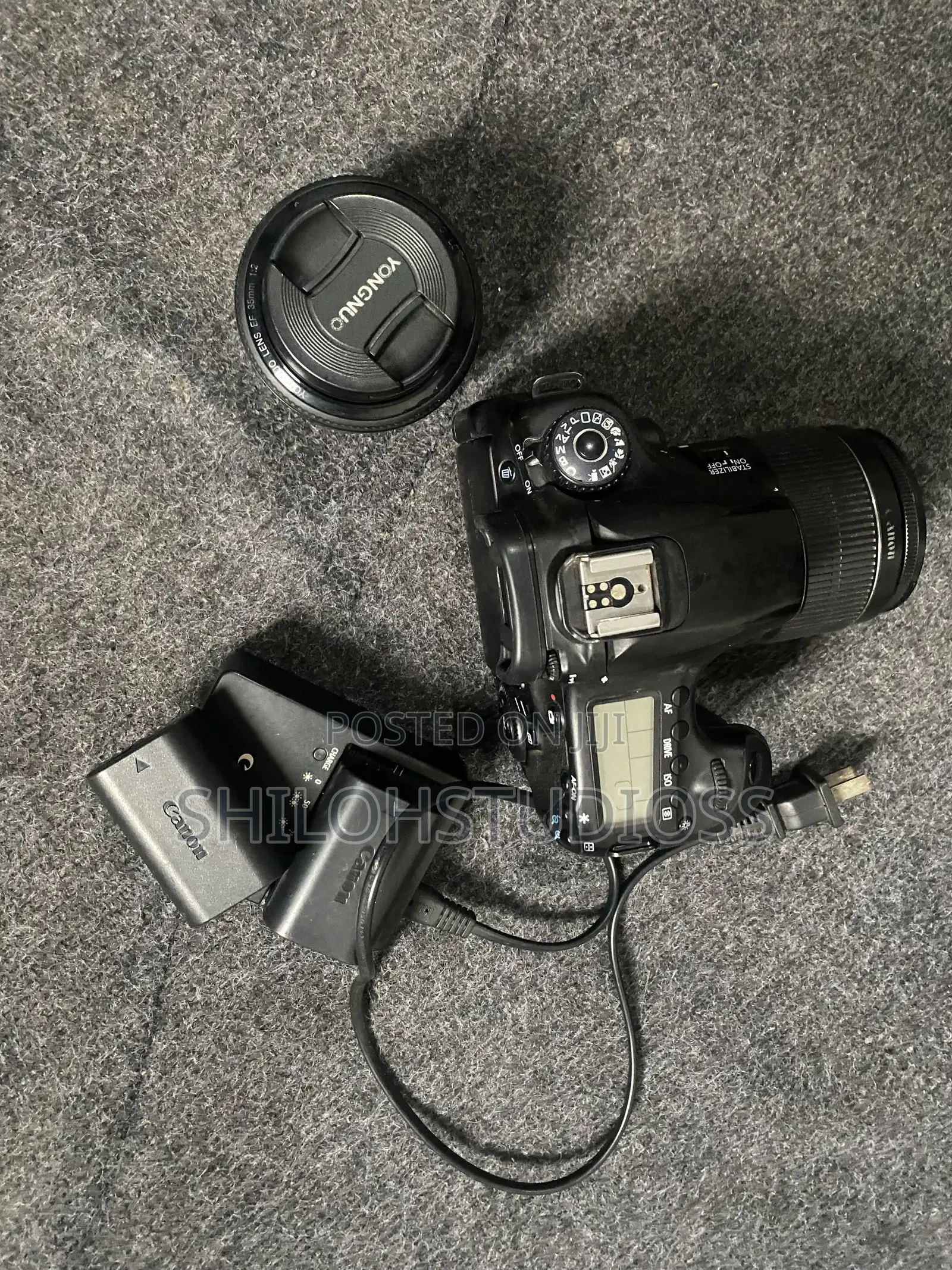 Canon Camera 60d With 2 Batteries and 2 Lens 18-55mm and 35 Mm