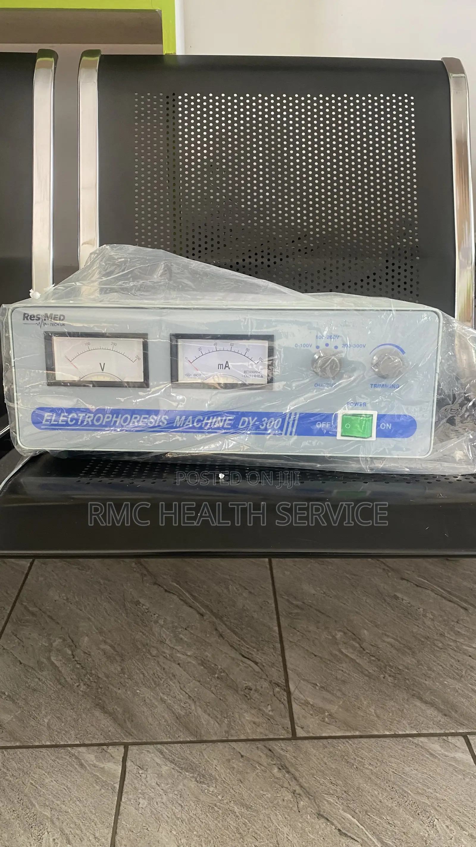 Electrophoresis Machine With Tank