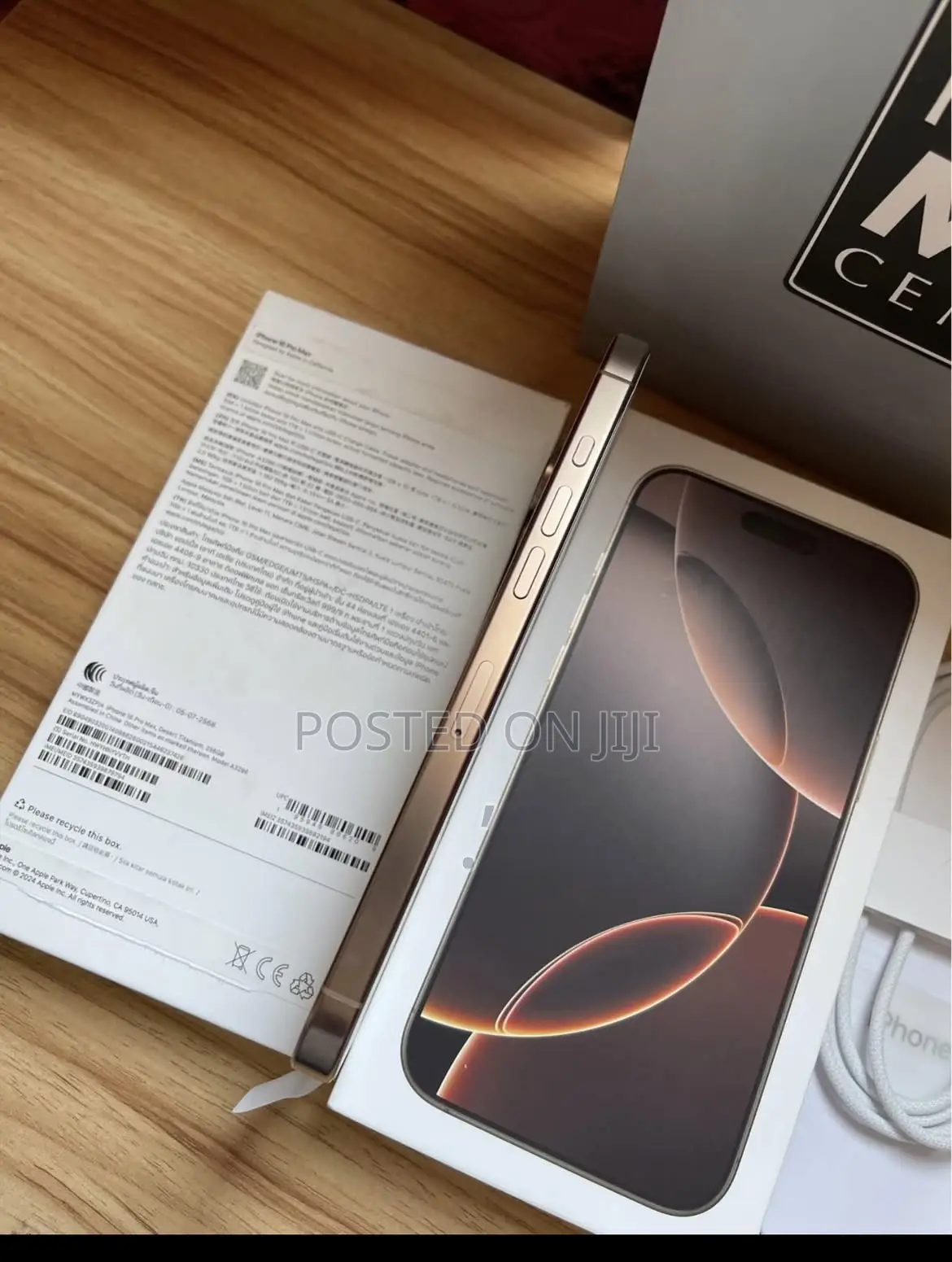 New Apple iPhone 16 Pro Max 512 GB Gold