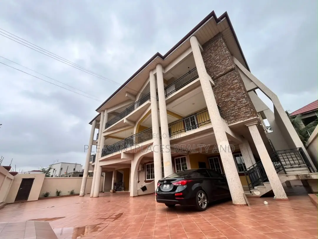 2bdrm Apartment in Pleasantplaces And, East Legon for rent