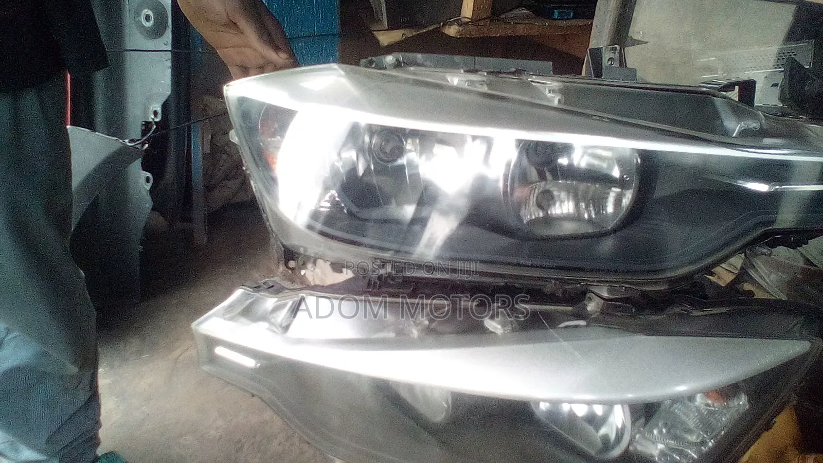 BMW Head Light F30 Non Charger