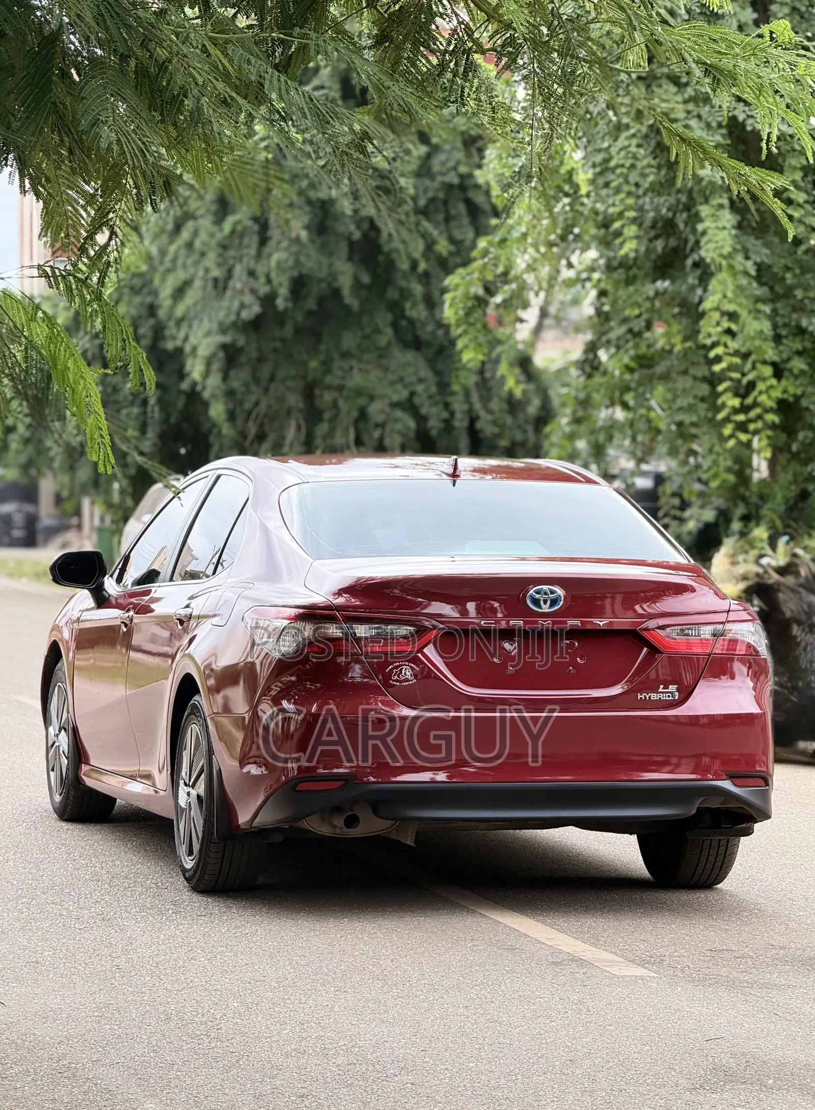 Toyota Camry LE 2021 Red
