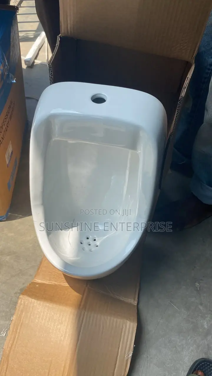 Urinal Pot