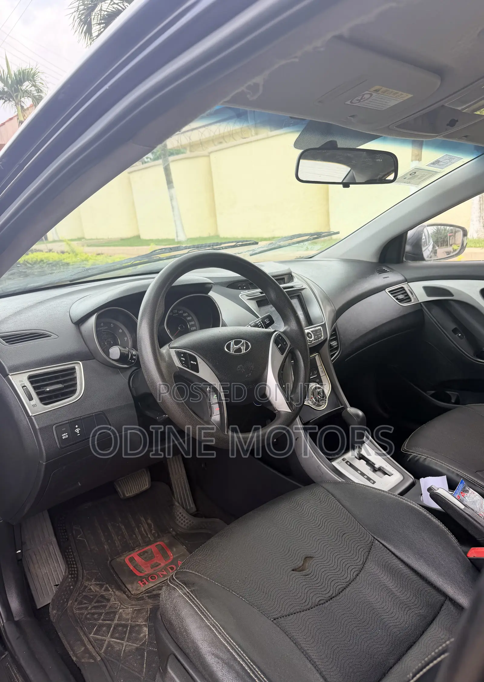 Hyundai Avante 2013 Black