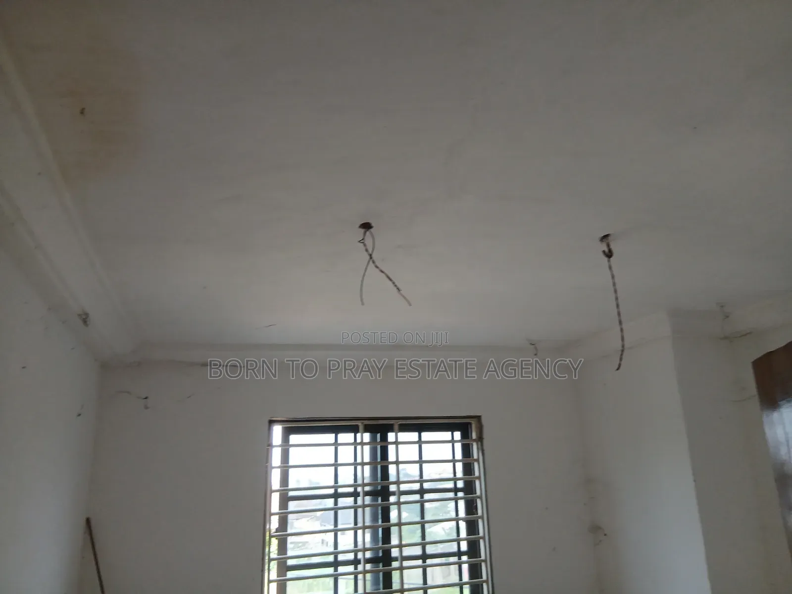 2bdrm Apartment in Born To Pray Estate, Ejisu-Juaben Municipal for rent