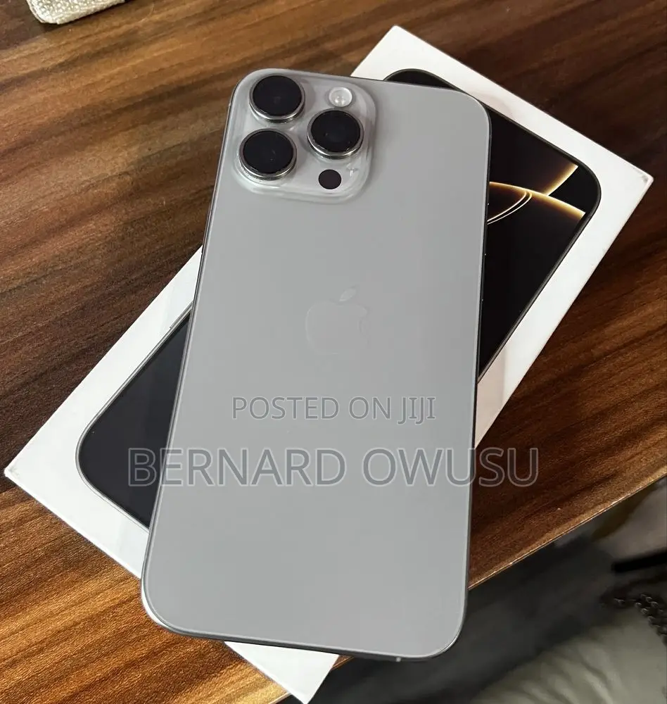 Apple iPhone 16 Pro Max 256 GB Silver