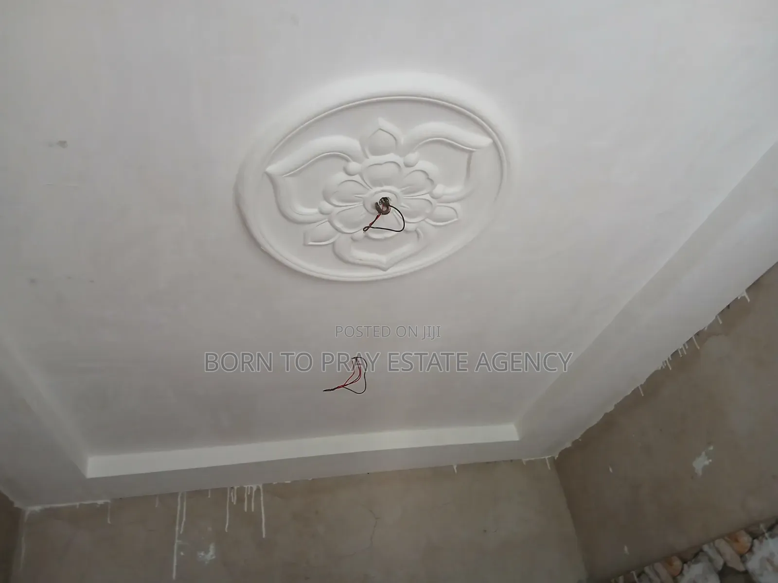 2bdrm Apartment in Born To Pray Estate, Ejisu-Juaben Municipal for rent