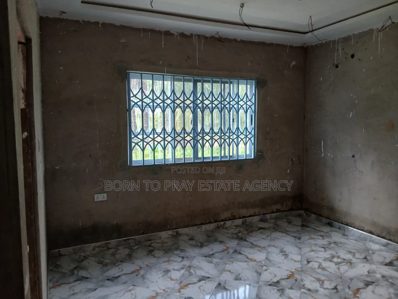 2bdrm Apartment in Born To Pray Estate, Ejisu-Juaben Municipal for rent