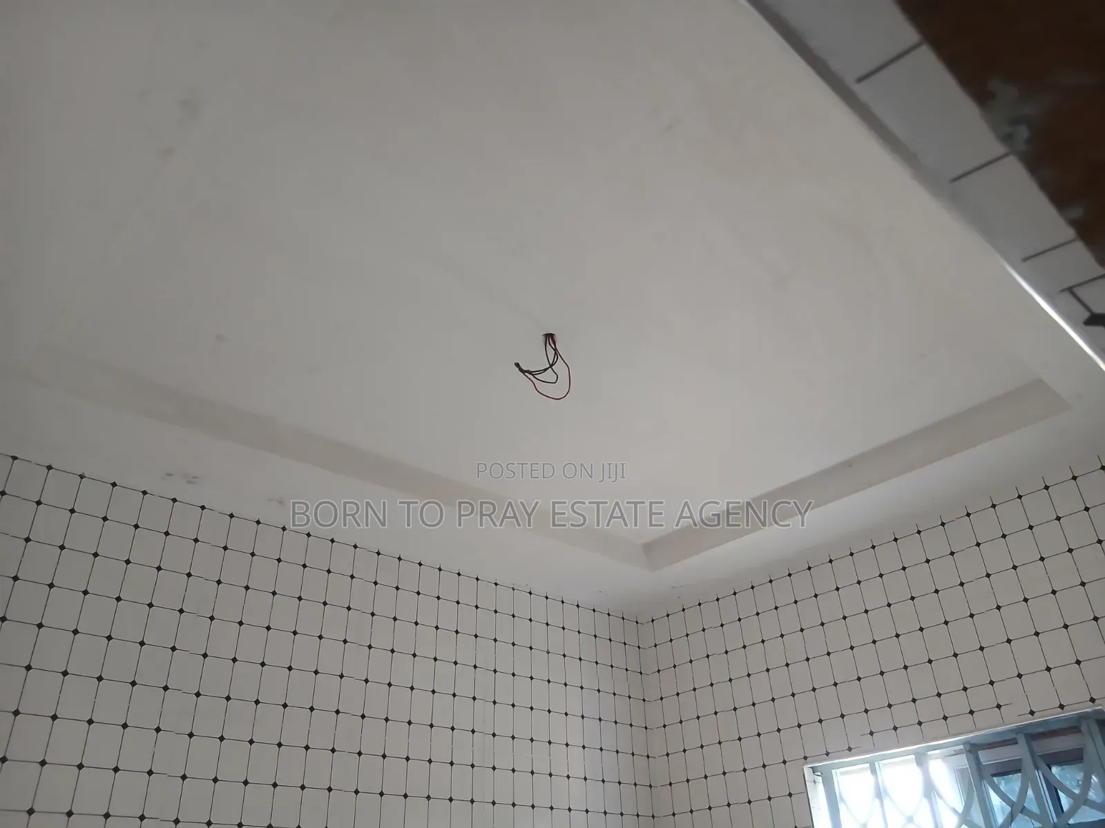 2bdrm Apartment in Born To Pray Estate, Ejisu-Juaben Municipal for rent