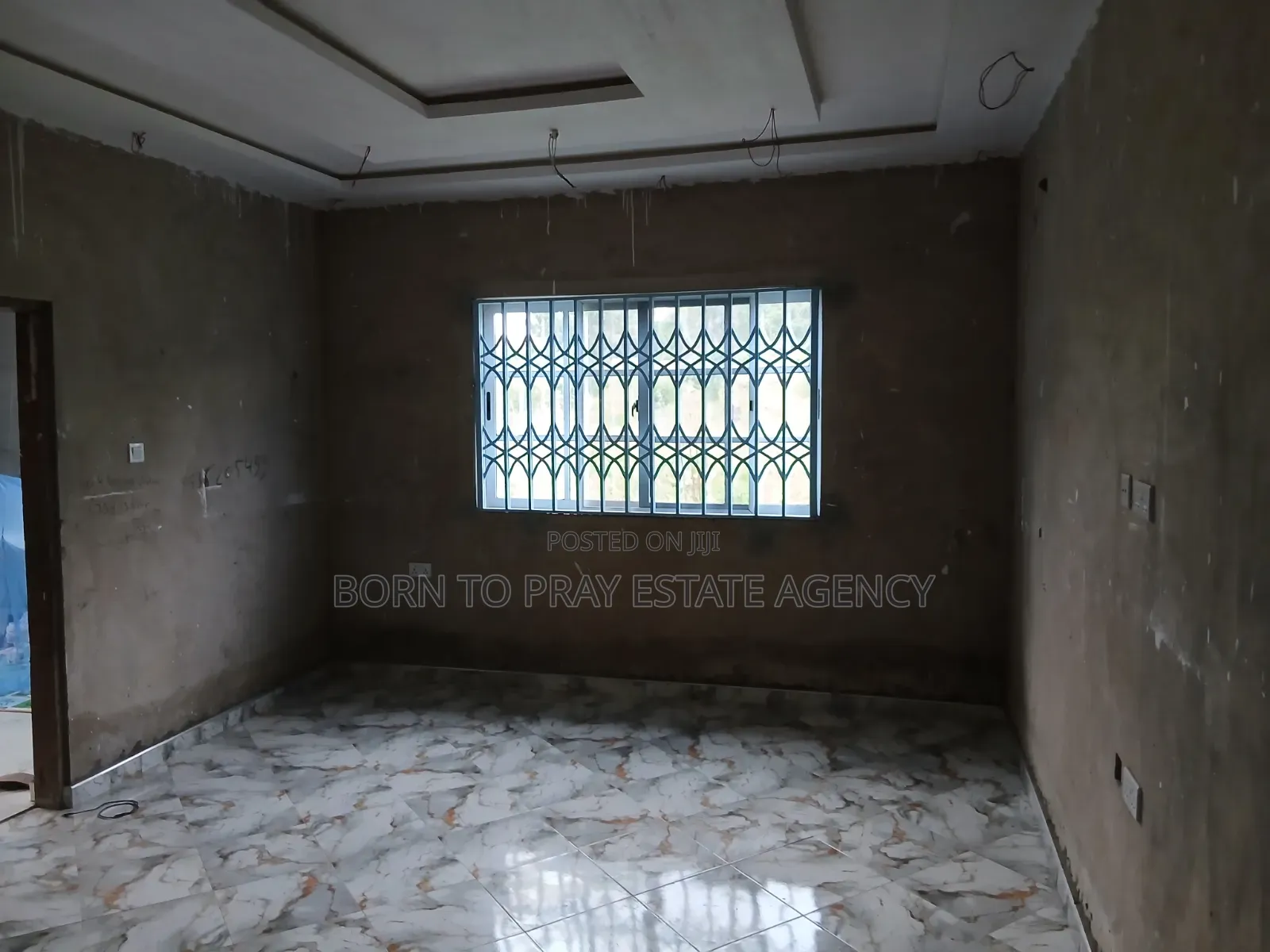 2bdrm Apartment in Born To Pray Estate, Ejisu-Juaben Municipal for rent