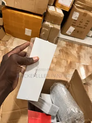 New Xiaomi 12 256 GB Black