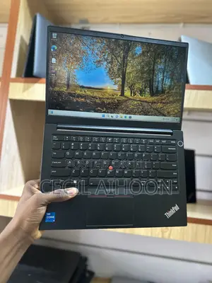 Laptop Lenovo ThinkPad E14 Gen 2 8GB Intel Core i5 SSD 256GB