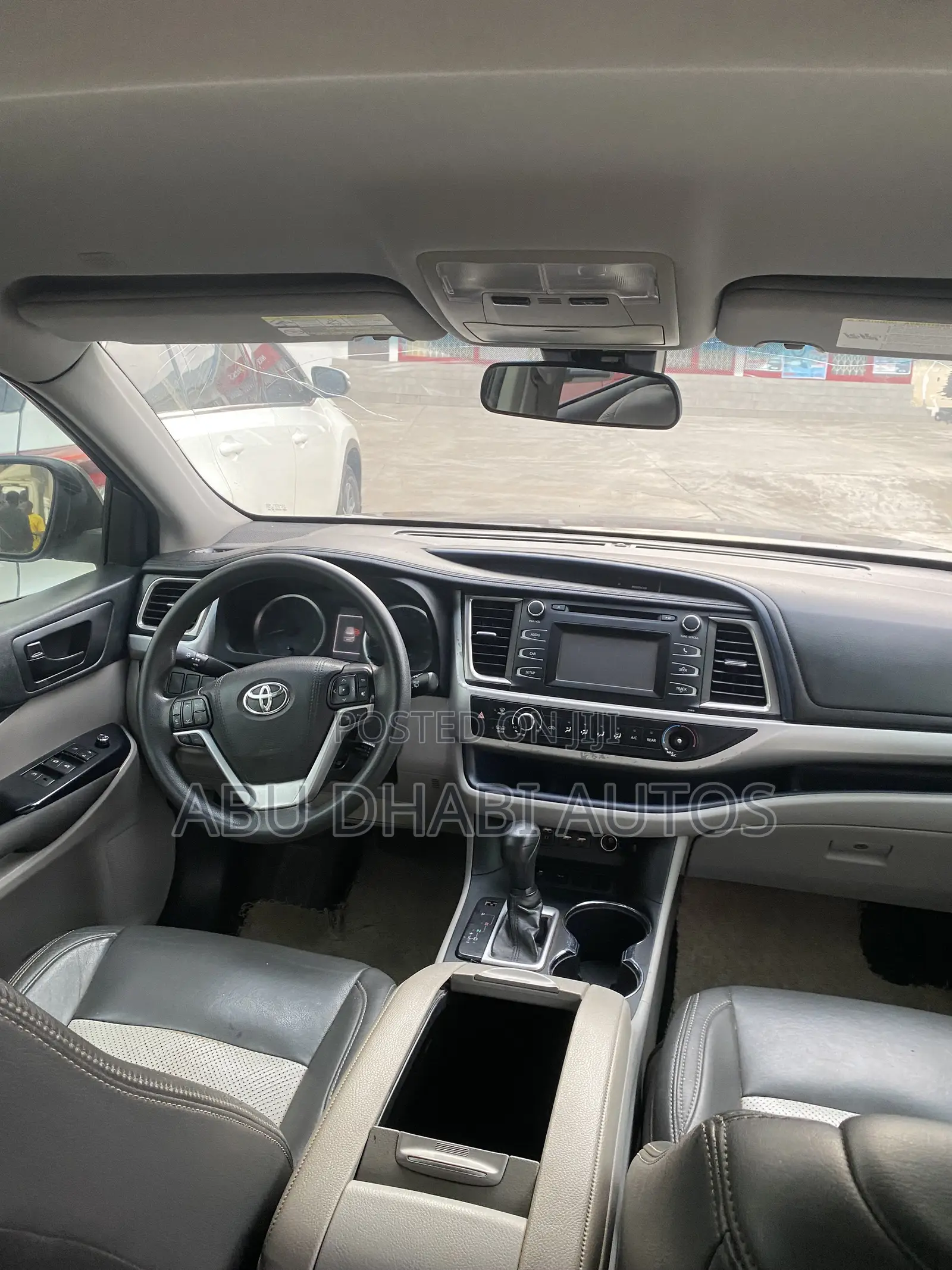 Toyota Highlander SE 2019 Black