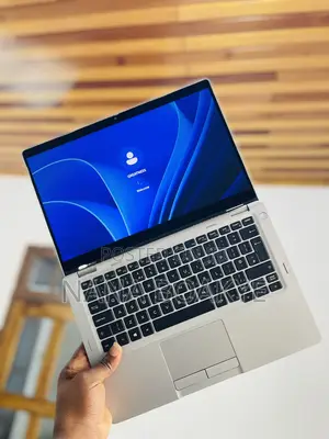 Laptop Dell Latitude 5310 2-in-1 16GB Intel Core i5 SSD 256GB