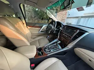 Mitsubishi Pajero Sport GLX 2017 Black