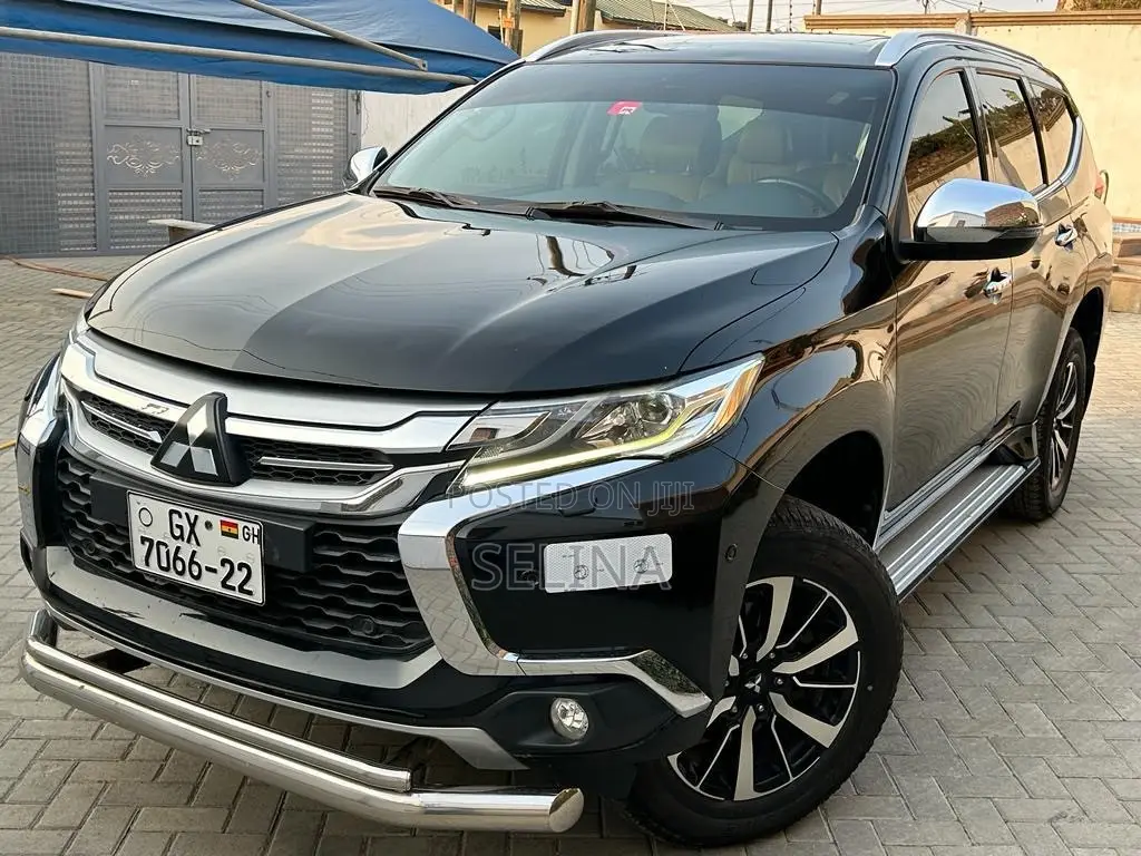 Mitsubishi Pajero Sport GLX 2017 Black