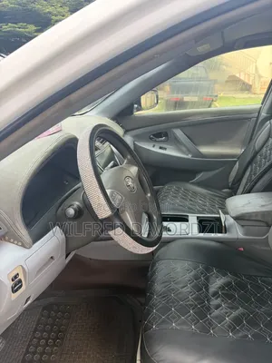 Toyota Camry SE 4dr Sedan (2.4L 4cyl 5A) 2009 White