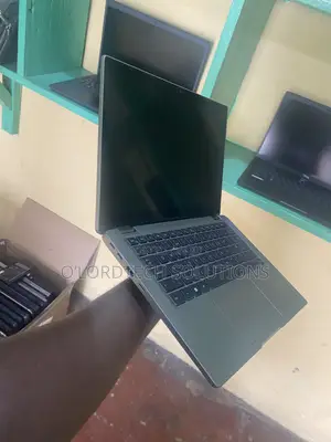 Laptop Dell Latitude 5330 16GB Intel Core i7 SSD 256GB