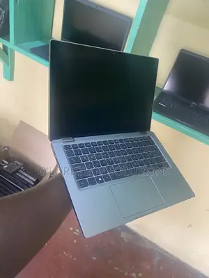 Laptop Dell Latitude 5330 16GB Intel Core i7 SSD 256GB
