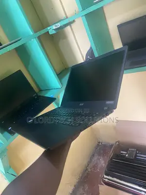 Laptop Acer TravelMate P2 8GB Intel Core i5 SSD 256GB