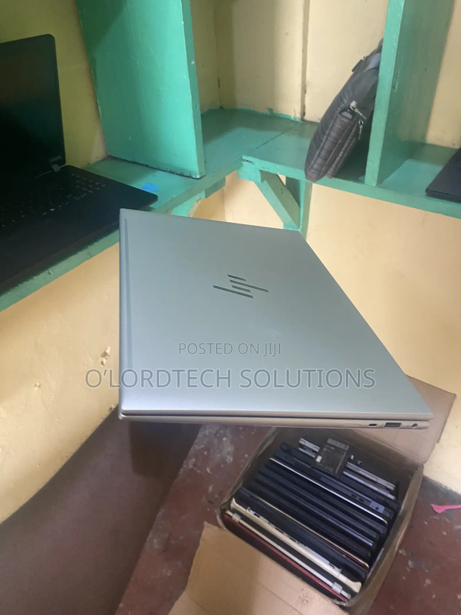 Laptop HP EliteBook 840 G9 16GB Intel Core i5 SSD 256GB