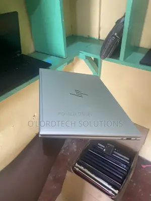 Laptop HP EliteBook 840 G9 16GB Intel Core i5 SSD 256GB