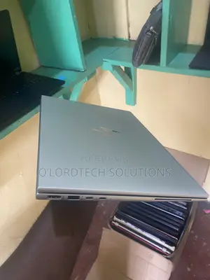Laptop HP EliteBook 840 G9 16GB Intel Core i5 SSD 256GB