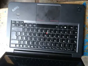 Laptop Lenovo 4GB Intel Core 5 SSD 128GB