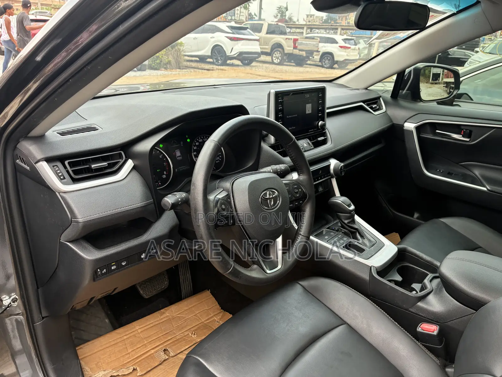 Toyota RAV4 2021