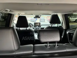 Toyota RAV4 2021