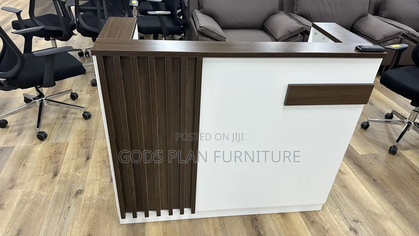 Front Receptionist Desk