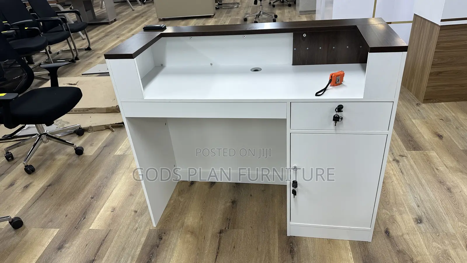 Front Receptionist Desk