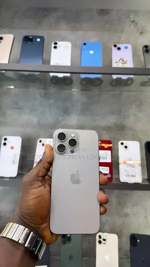 Apple iPhone 15 Pro Max 256 GB