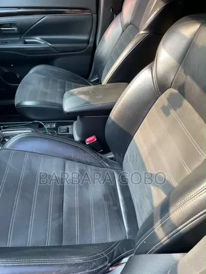 Mitsubishi Outlander 2019 Gray