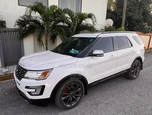 Ford Explorer 2018 White