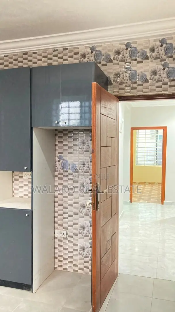3bdrm Duplex in Sowutwuom for rent
