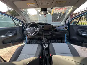 Toyota Vitz 1.3 FWD 5dr 2016 Blue