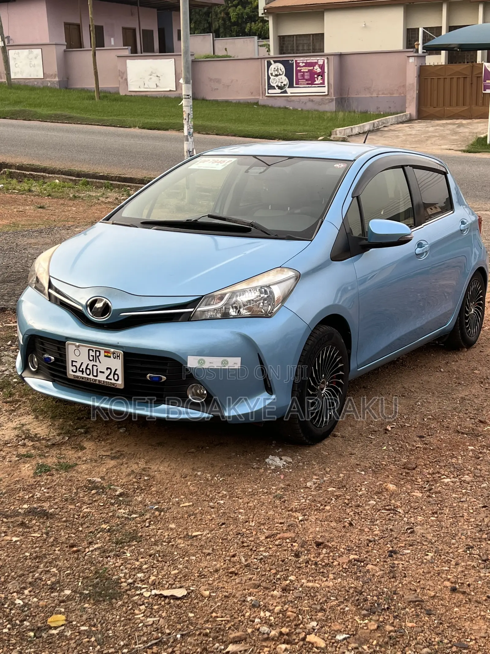 Toyota Vitz 1.3 FWD 5dr 2016 Blue