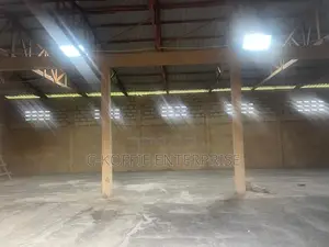 300 SQM Warehouse at Dansoman for Rent