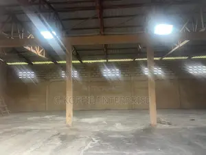 300 SQM Warehouse at Dansoman for Rent